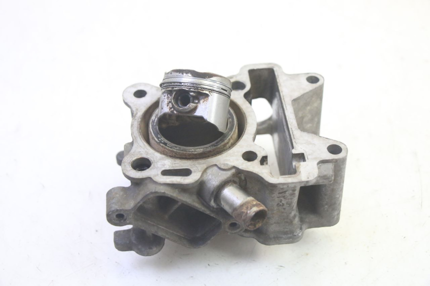 photo de CYLINDRE PISTON YAMAHA NEOS NEO'S 4T 50 (2008 - 2016) - Détail de la pièce