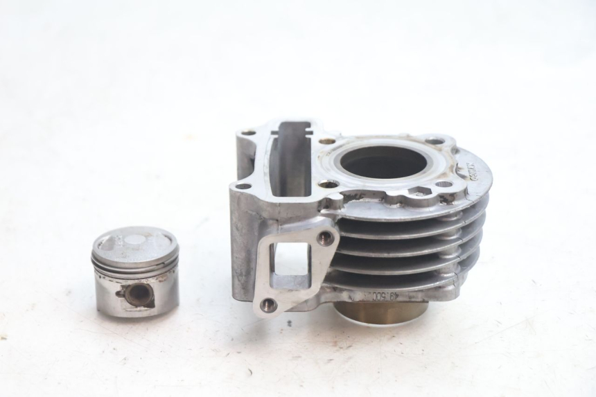 photo de CYLINDRE PISTON KYMCO LIKE 4T 50 (2019 - 2025) - Détail de la pièce