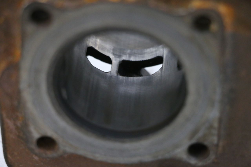 photo de CYLINDRE PISTON PIAGGIO NEW TYPHOON 50 (2018 - 2021) - Détails caractéristiques