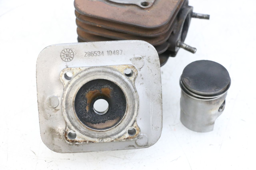 photo de CYLINDRE PISTON PIAGGIO NEW TYPHOON 50 (2018 - 2021) - Aperçu profil