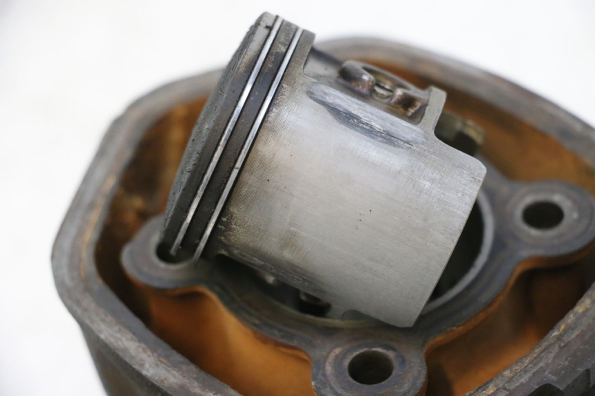 photo de CYLINDRE PISTON MBK NITRO 50 (2004 - 2008) - Aperçu profil