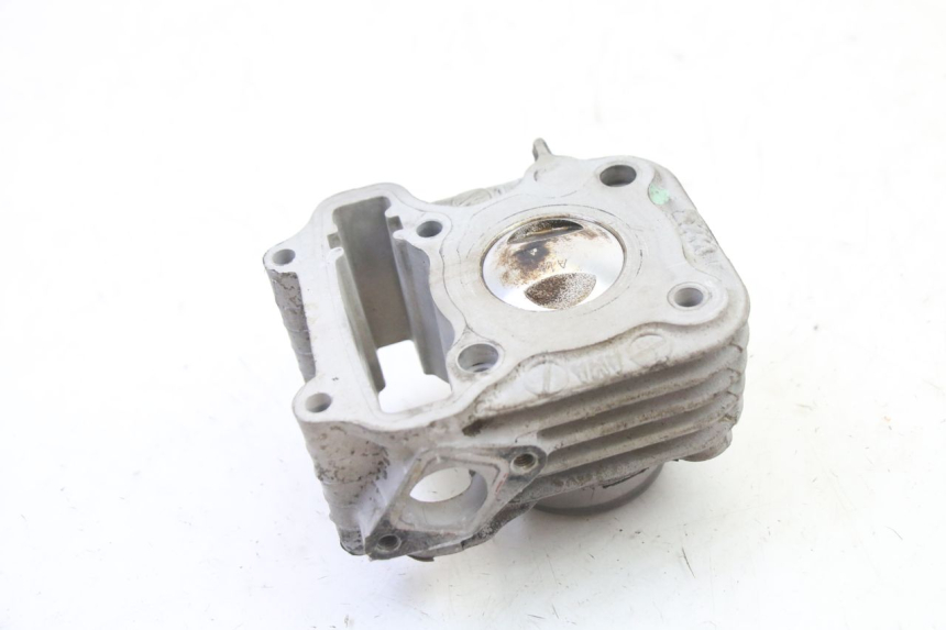 photo de CYLINDRE PISTON SYM ORBIT 2 4T 50 (2008 - 2017) - Vue d’ensemble