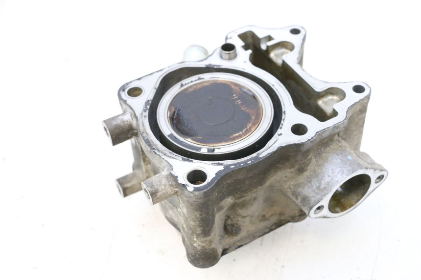photo de CYLINDRE PISTON HONDA PCX (JF57/JF64) 125 (2014 - 2018) - Gros plan technique