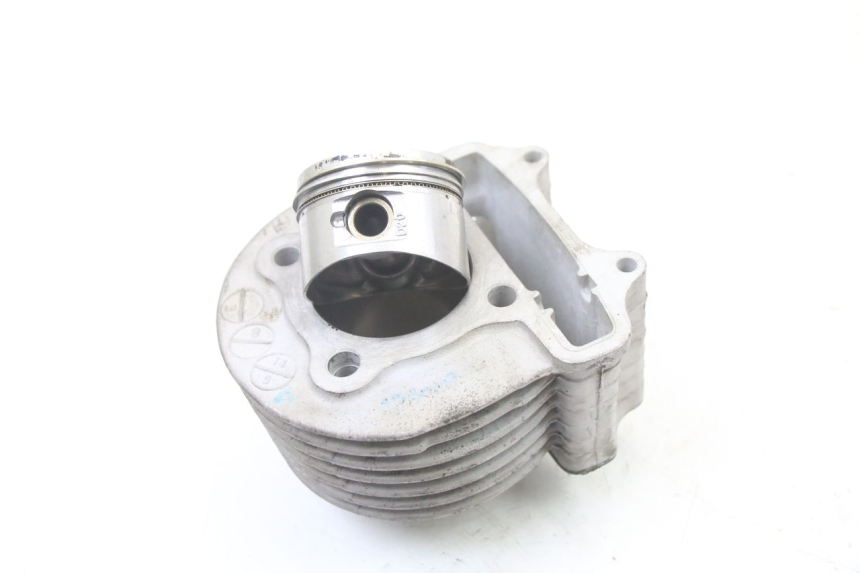 photo de CYLINDRE PISTON PEUGEOT VIVACITY 125 (2010 - 2017) - Détail de la pièce