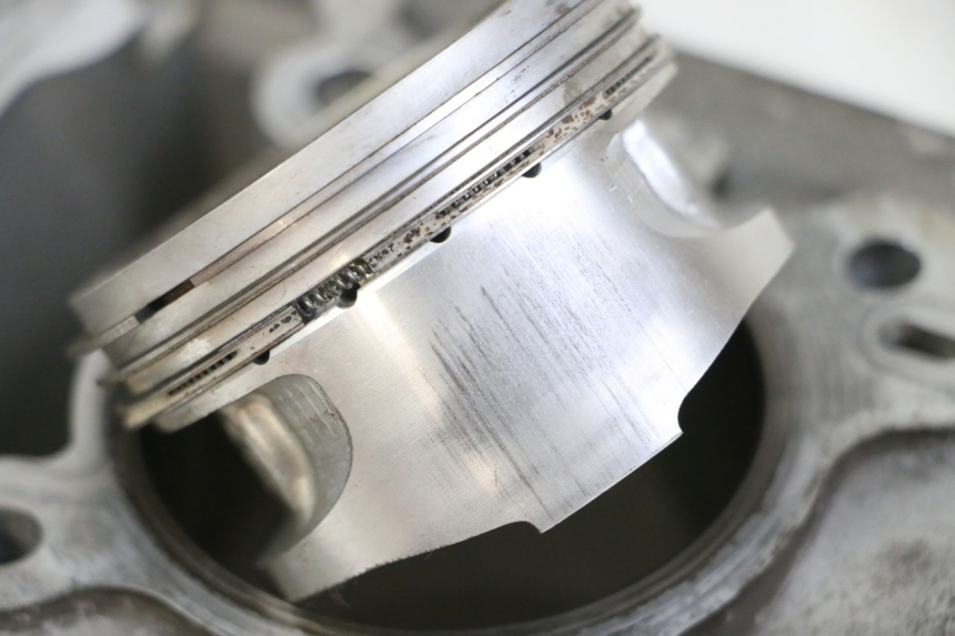 photo de CYLINDRE PISTON PIAGGIO VESPA LX 150 (2005 - 2013) - Photo complémentaire