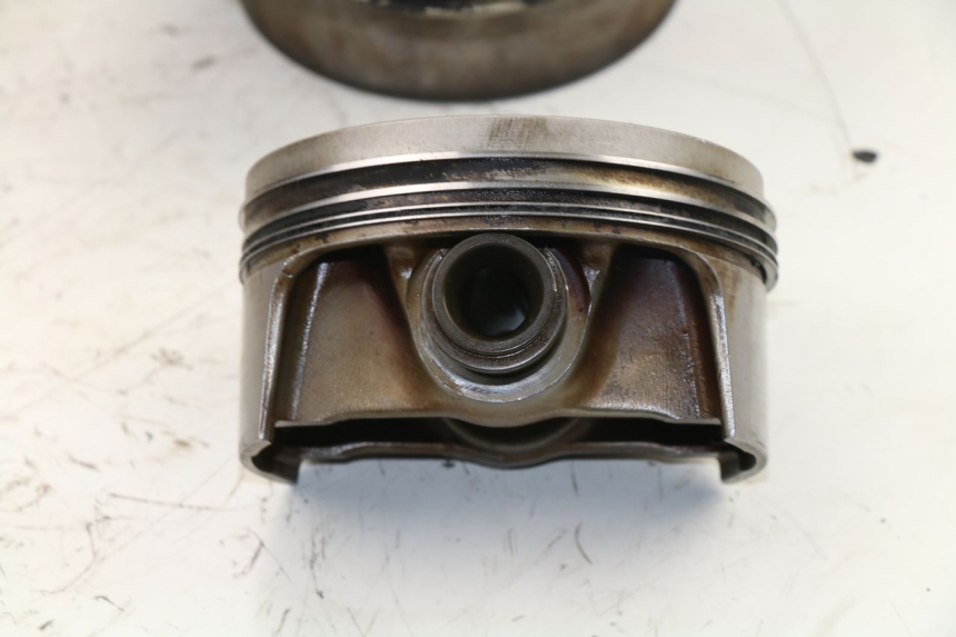 photo de CYLINDRE PISTON BMW R RT ABS 1100 (1996 - 2001) - Focus structure