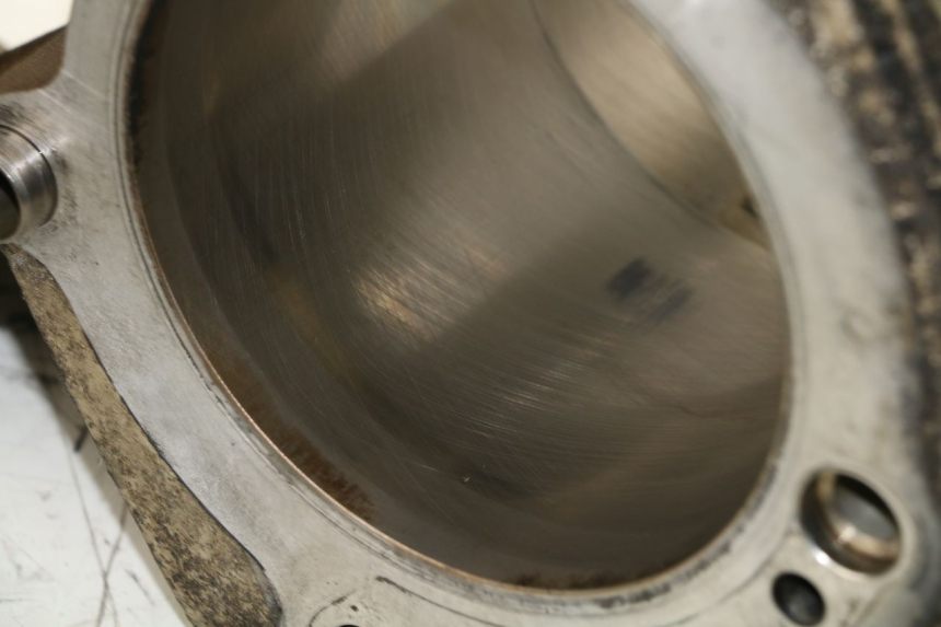 photo de CYLINDRE PISTON BMW R RT ABS 1100 (1996 - 2001) - État de surface