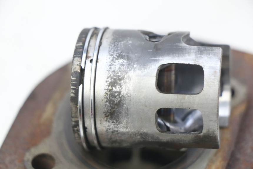 photo de CYLINDRE PISTON RIDE RACE GT 2T 50 (2012 - 2017) - Photo complémentaire