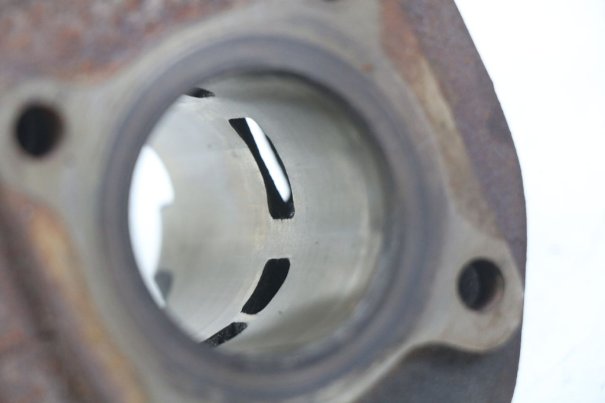 photo de CYLINDRE PISTON RIDE RACE GT 2T 50 (2012 - 2017) - Zoom état d’usage