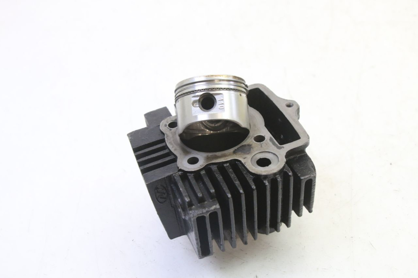 photo de CYLINDRE PISTON APOLLO RFZ 125 - Vue principale