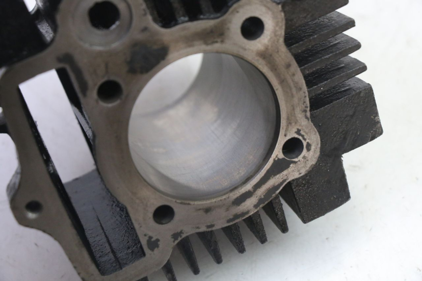 photo de CYLINDRE PISTON APOLLO RFZ 125 - Détails caractéristiques