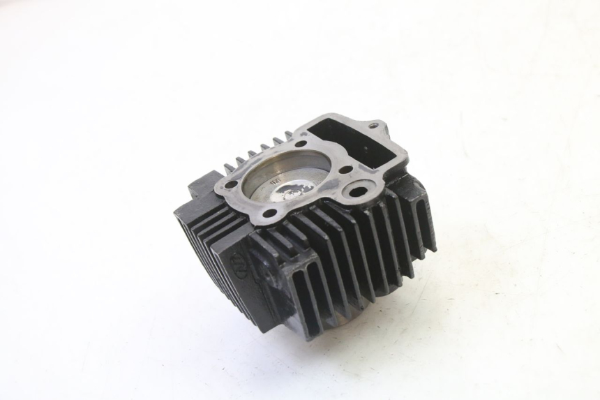 photo de CYLINDRE PISTON APOLLO RFZ 125 - Zoom état d’usage