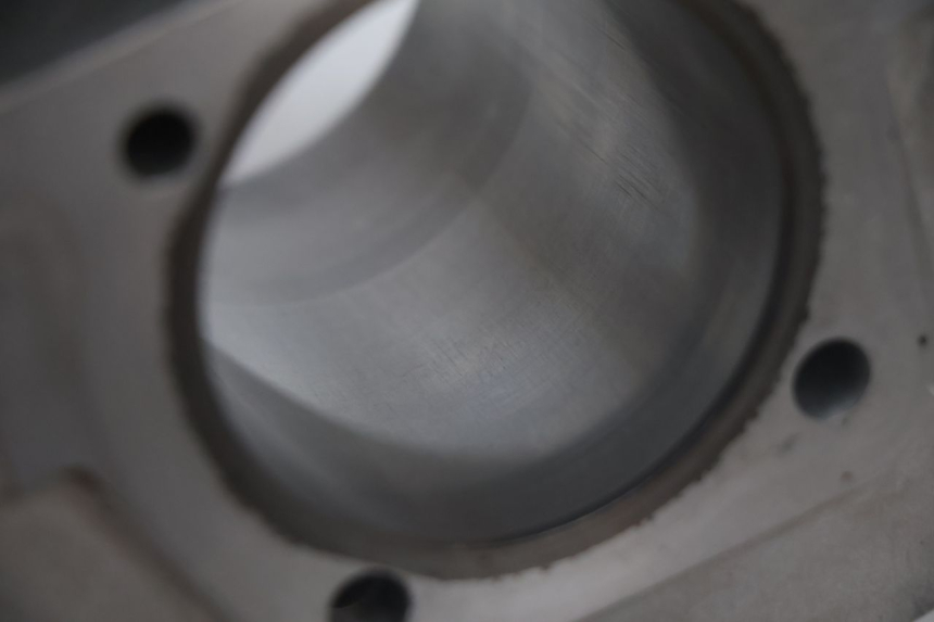 photo de CYLINDRE PISTON APOLLO RFZ 140 - Zoom composants