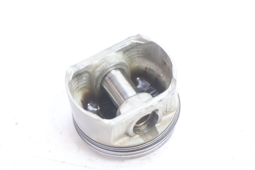 photo de CYLINDRE PISTON PEUGEOT SATELIS 125 (2006 - 2009) - Angle alternatif