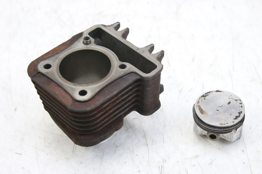 photo de CYLINDRE PISTON APRILIA SCARABEO 100 (2003 - 2012) - Détail de la pièce