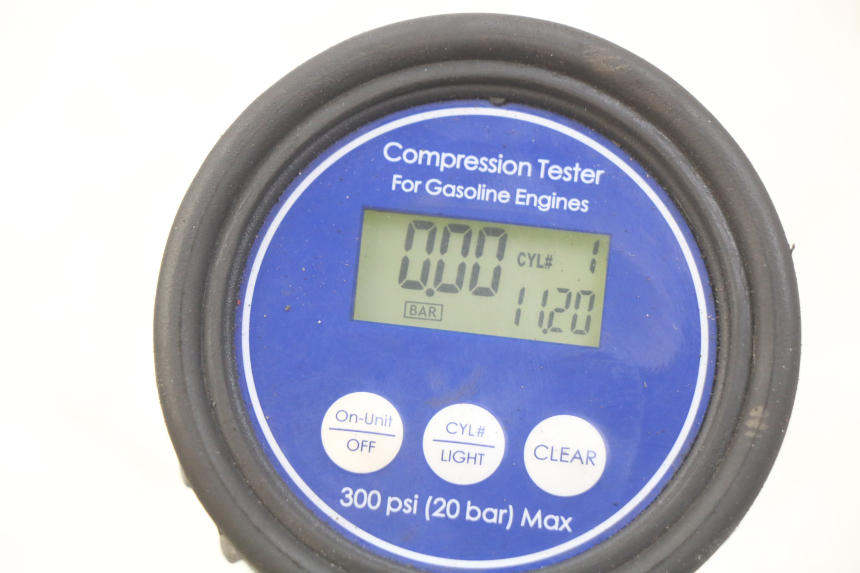 photo de CYLINDRE PISTON APRILIA SCARABEO 100 (2003 - 2012) - Gros plan technique