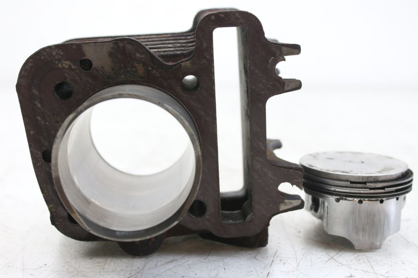 photo de CYLINDRE PISTON APRILIA SCARABEO 100 (2003 - 2012) - Vue d’ensemble