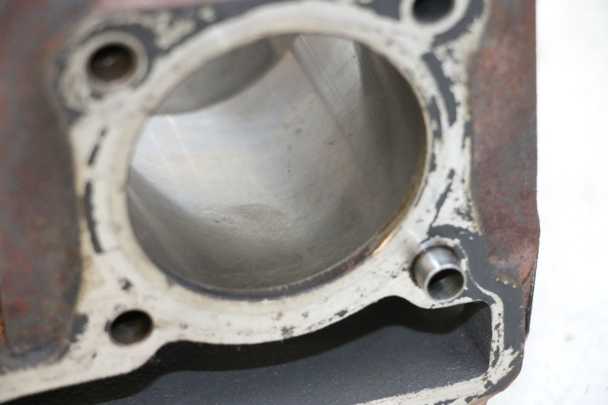 photo de CYLINDRE PISTON APRILIA SCARABEO 100 (2003 - 2012) - Zoom état d’usage