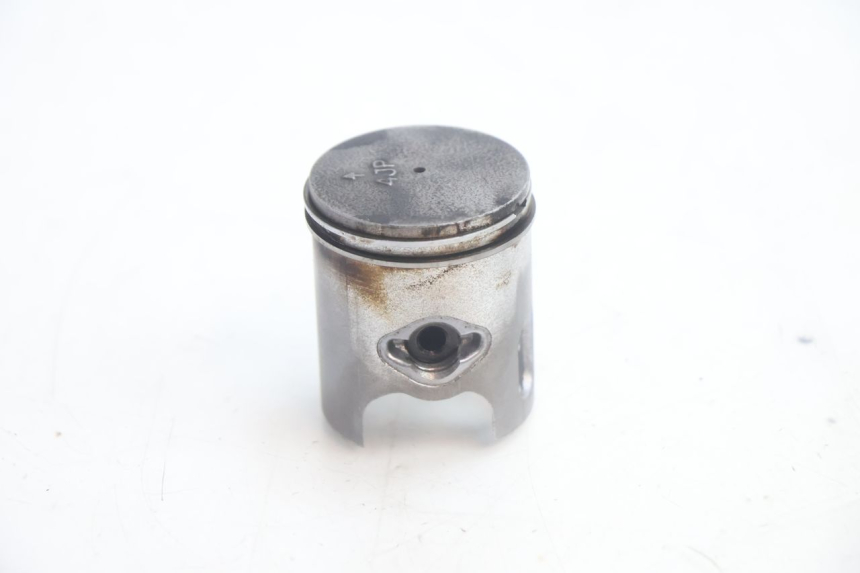 photo de CYLINDRE PISTON YAMAHA SLIDER 50 (1999 - 2004) - Focus structure