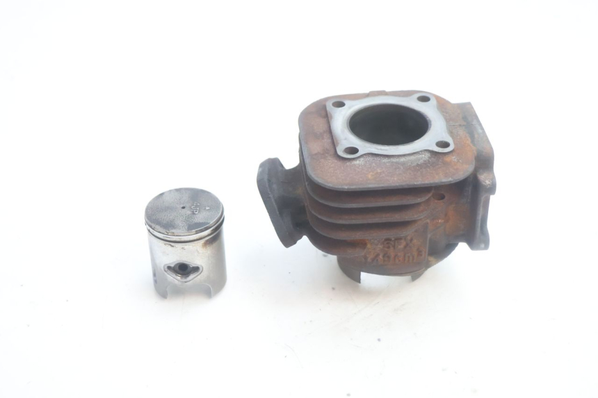 photo de CYLINDRE PISTON YAMAHA SLIDER 50 (1999 - 2004) - Zoom état d’usage