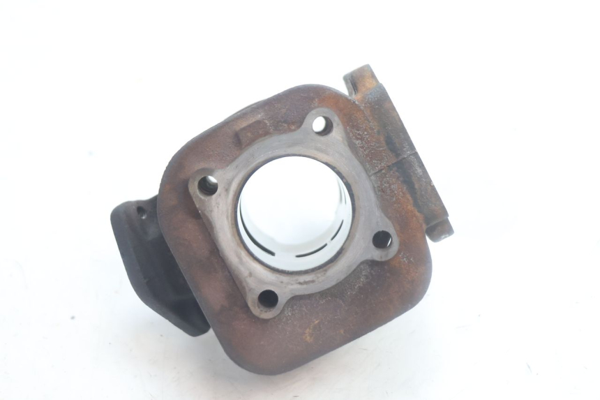 photo de CYLINDRE PISTON YAMAHA SLIDER 50 (1999 - 2004) - Points de fixation
