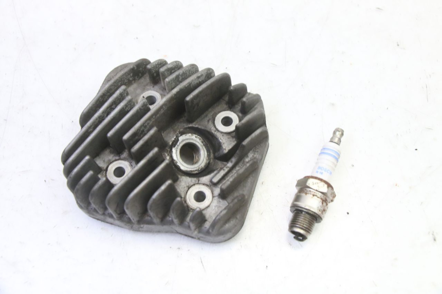 photo de CYLINDRE PISTON PEUGEOT SPEEDFIGHT 3 AIR 50 (2009 - 2015) - Focus structure