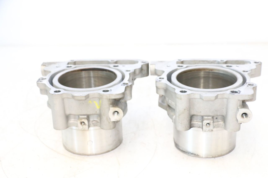 photo de CYLINDRE PISTON CAN-AM SPYDER RS 1000 (2008 - 2012) - Photo complémentaire