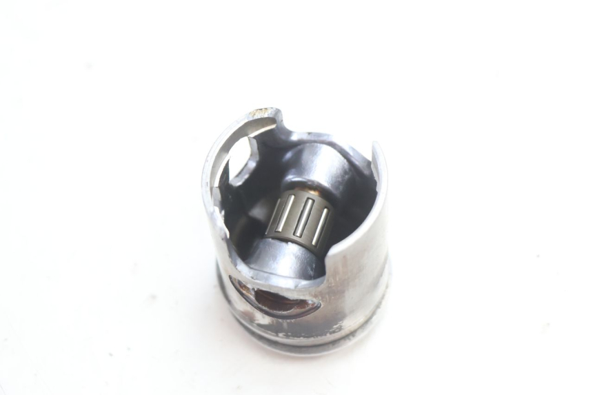 photo de CYLINDRE PISTON MBK STUNT NAKED 50 (2004 - 2018) - Angle alternatif