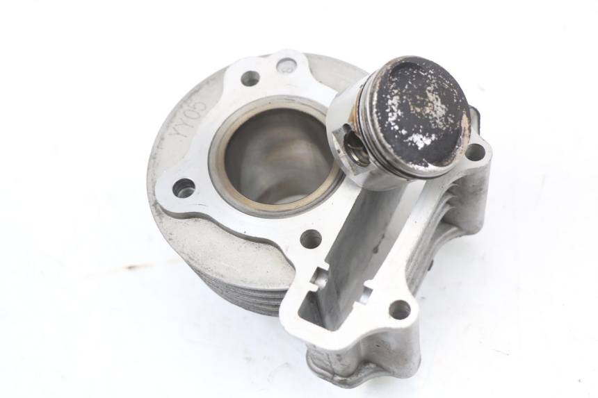 photo de Cylinder Piston JM MOTORS SUNNY 50 (2017 - 2020) - Autre angle de vue