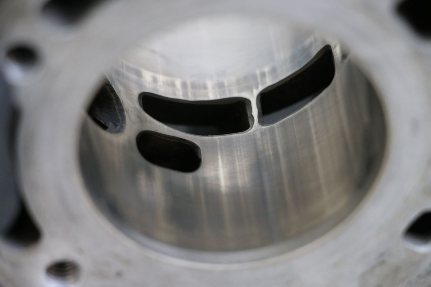 photo de CYLINDRE PISTON CAGIVA SUPER CITY 125 (1992 - 1997) - État de surface