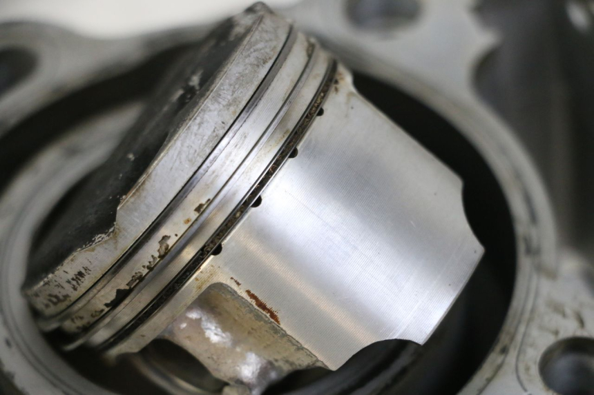 photo de CYLINDRE PISTON SUZUKI BURGMAN 125 (2015 - 2017) - Vue rapprochée