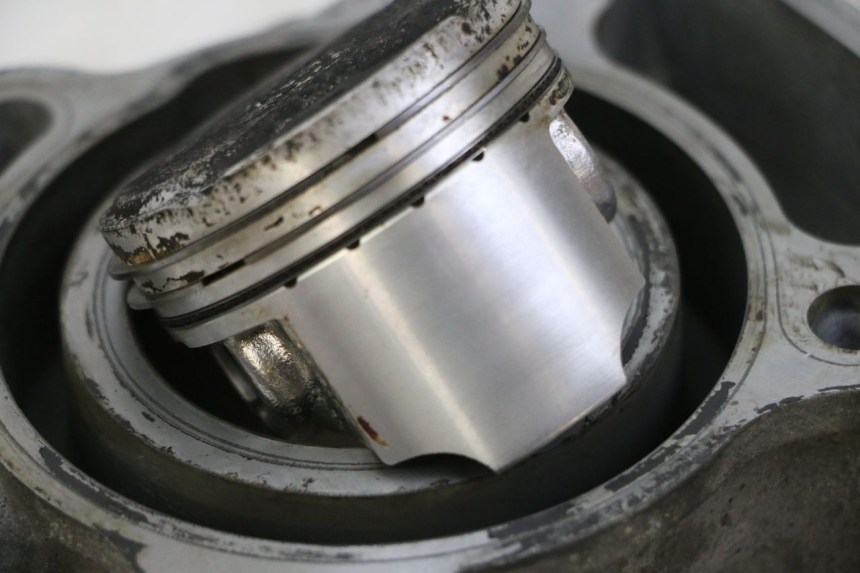 photo de CYLINDRE PISTON SUZUKI BURGMAN 125 (2015 - 2017) - Photo complémentaire