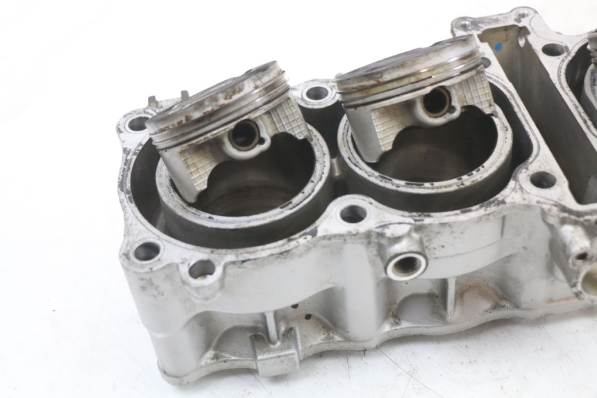 photo de CYLINDRE PISTON SUZUKI GSX F GSXF 650 (2007 - 2015) - Détails caractéristiques