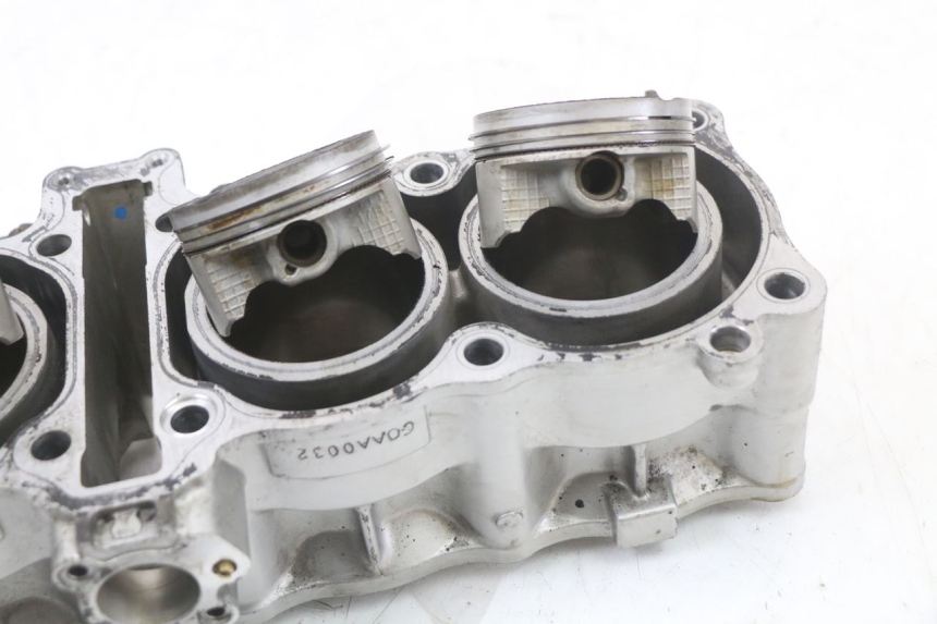 photo de CYLINDRE PISTON SUZUKI GSX F GSXF 650 (2007 - 2015) - Zoom composants