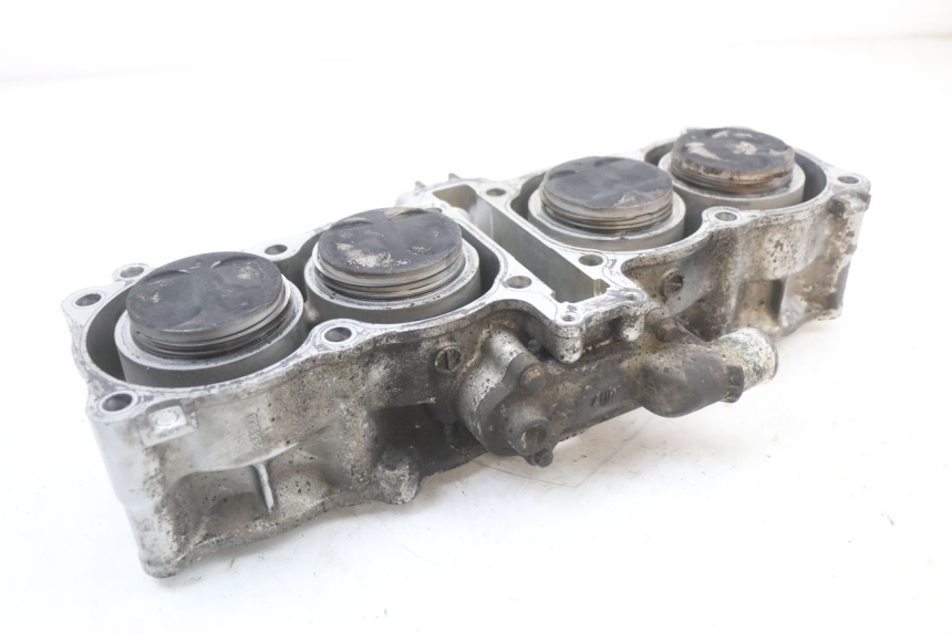 photo de CYLINDRE PISTON SUZUKI GSX F GSXF 650 (2007 - 2015) - Zoom qualité