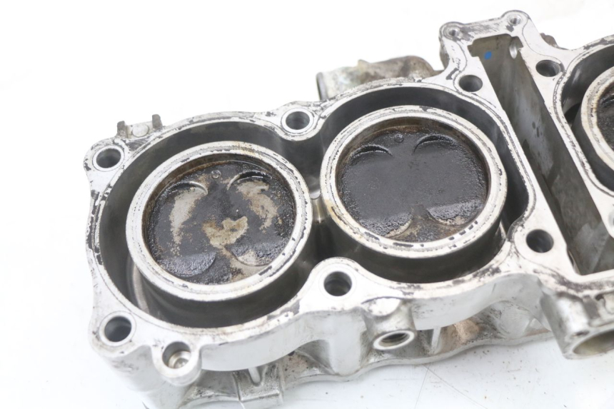 photo de CYLINDRE PISTON SUZUKI GSX F GSXF 650 (2007 - 2015) - Zoom état d’usage