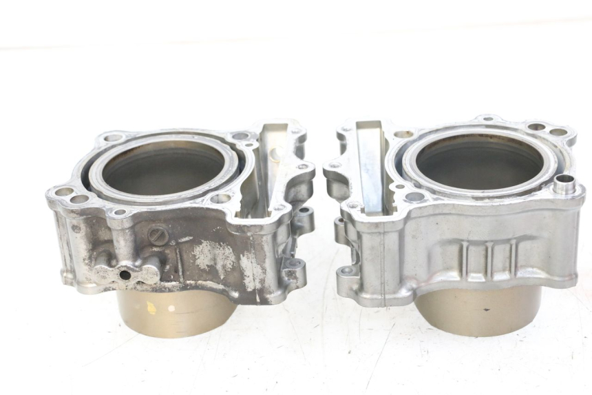 photo de CYLINDRE PISTON SUZUKI SV S 650 (1999 - 2002) - Zoom composants