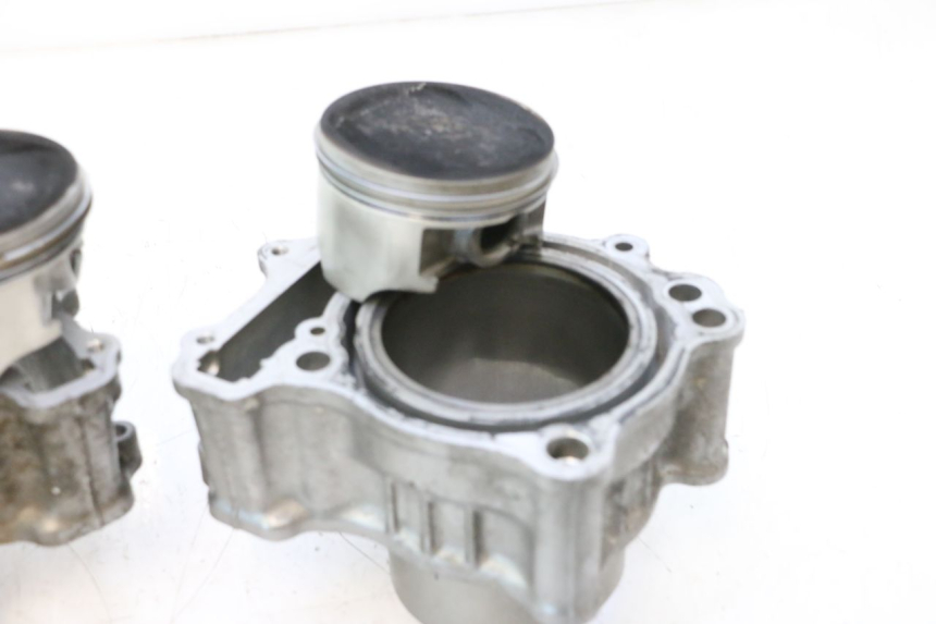 photo de CYLINDRE PISTON SUZUKI SV S 650 (2003 - 2009) - Angle alternatif
