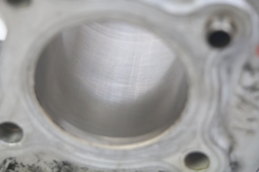 photo de CYLINDRE PISTON SYM SYMPHONY 125 (2009 - 2015) - Autre angle de vue