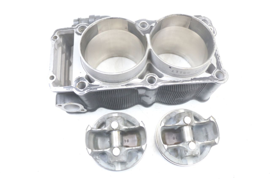 photo de CYLINDRE PISTON YAMAHA TDM ABS 900 (2002 - 2014) - État de surface