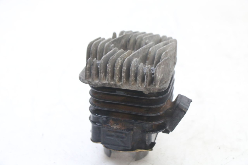 photo de CYLINDRE PISTON TNT MOTOR ROMA 10' 2T 50 (2011 - 2018) - Points de fixation