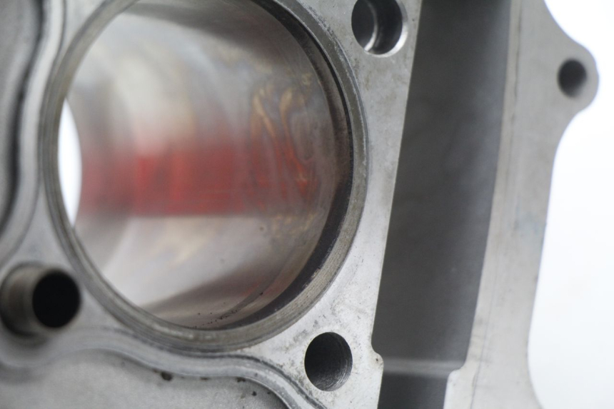 photo de CYLINDRE PISTON SYM TONIK 125 (2010 - 2014) - Zoom état d’usage