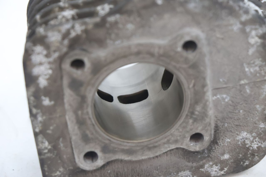 photo de CYLINDRE PISTON PEUGEOT TREKKER 50 (1995 - 2004) - Pièce contrôlée
