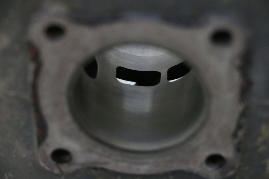 photo de CYLINDRE PISTON PEUGEOT TREKKER 50 (1995 - 2004) - Marquages et références