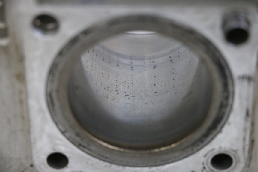 photo de CYLINDRE PISTON YAMAHA TTR 125 (2000 - 2020) - Vue d’ensemble