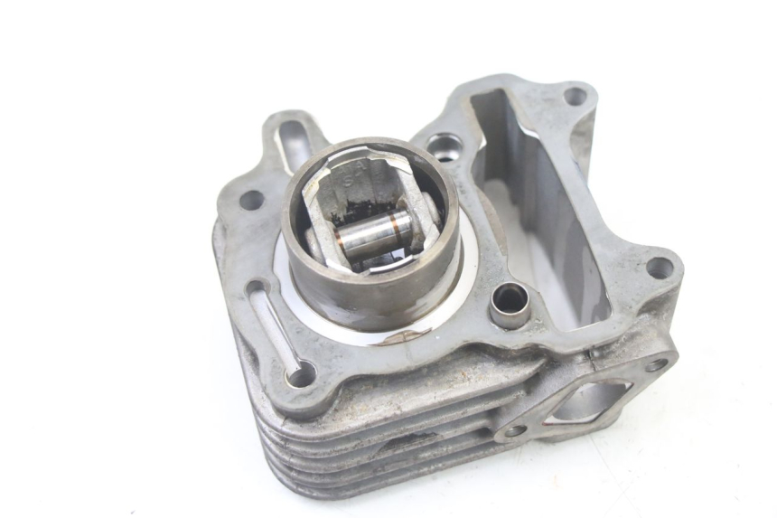 photo de CYLINDRE PISTON PEUGEOT TWEET 4T 50 (2018 - 2022) - Vue d’ensemble