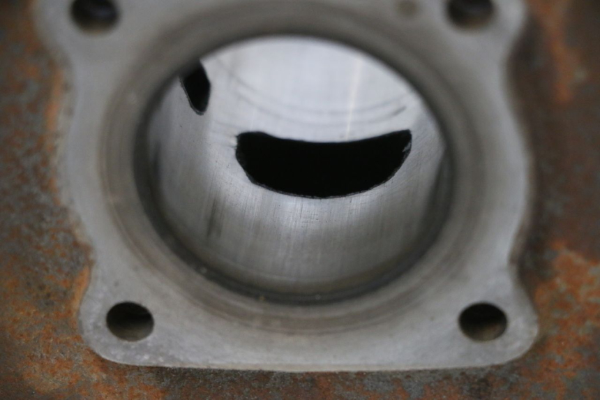 photo de CYLINDRE PISTON PIAGGIO TYPHOON 50 (2000 - 2009) - État de surface