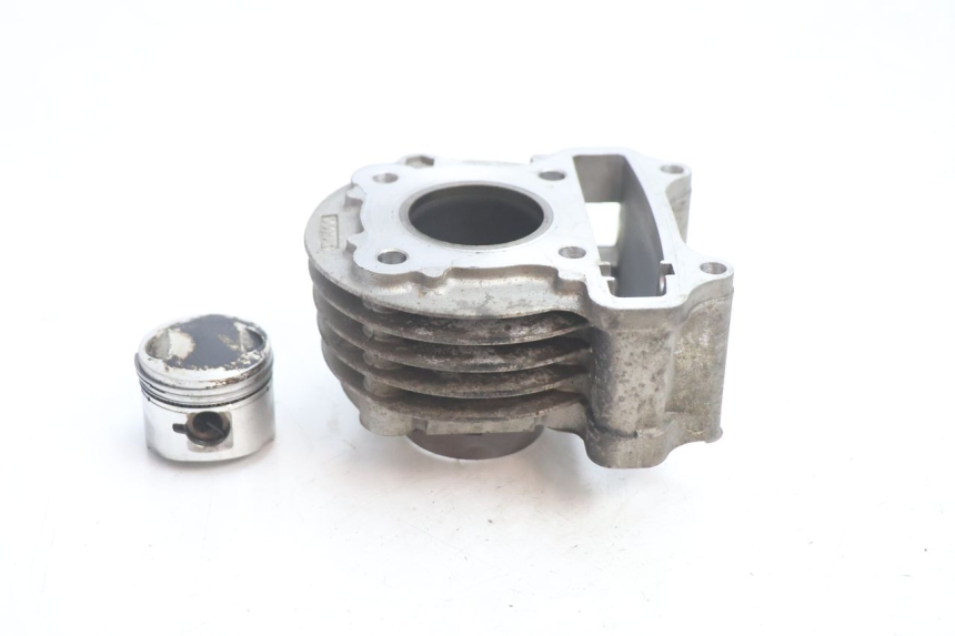 photo de CYLINDRE PISTON PEUGEOT V-CLIC VCLIC 50 (2007 - 2013) - Détail de la pièce