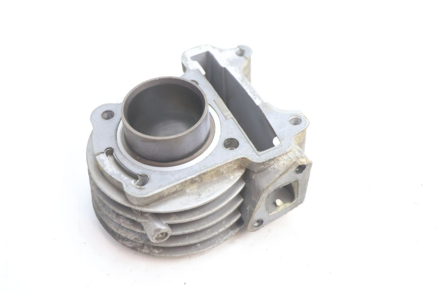 photo de CYLINDRE PISTON PEUGEOT V-CLIC VCLIC 50 (2007 - 2013) - Détails caractéristiques
