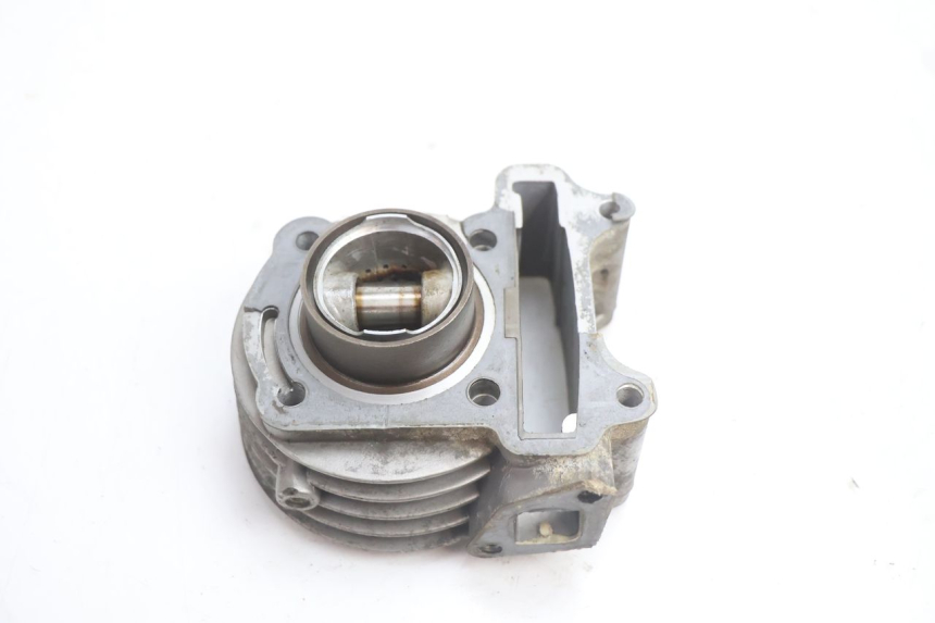 photo de CYLINDRE PISTON PEUGEOT V-CLIC VCLIC 50 (2007 - 2013) - Vue d’ensemble